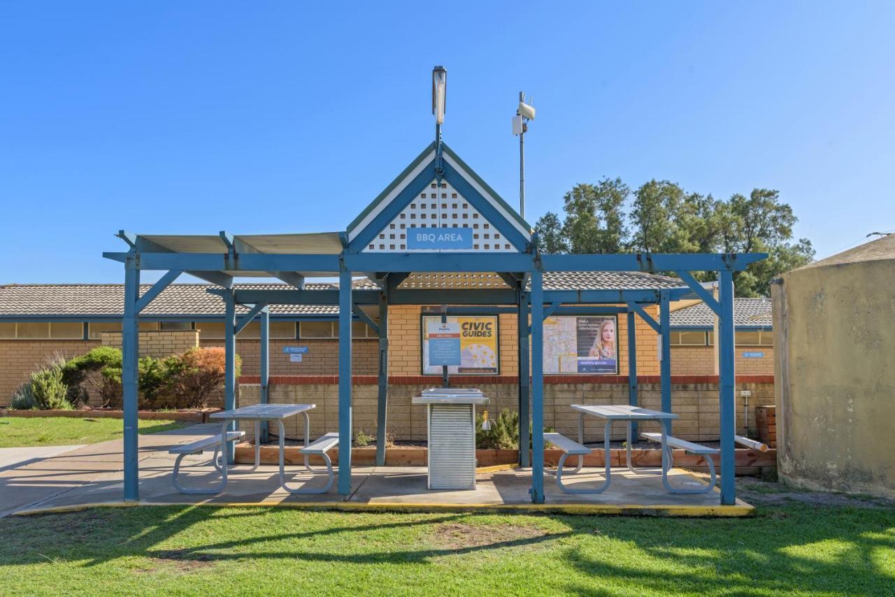 Discovery Parks - Adelaide Beachfront Εξωτερικό φωτογραφία